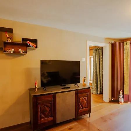 Daire La Noix - Alloggi Ad Uso Turistico - Vda - - N 0041 E N 0042