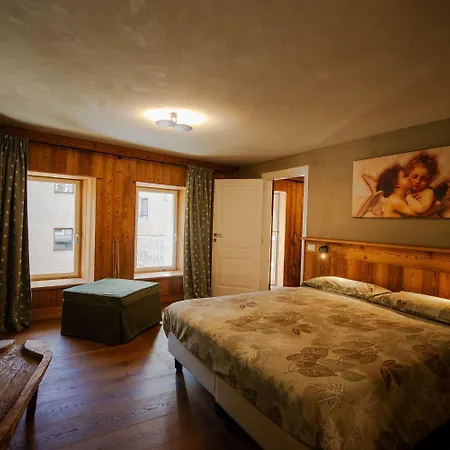 Apartment La Noix - Alloggi Ad Uso Turistico - Vda - - N 0041 E N 0042